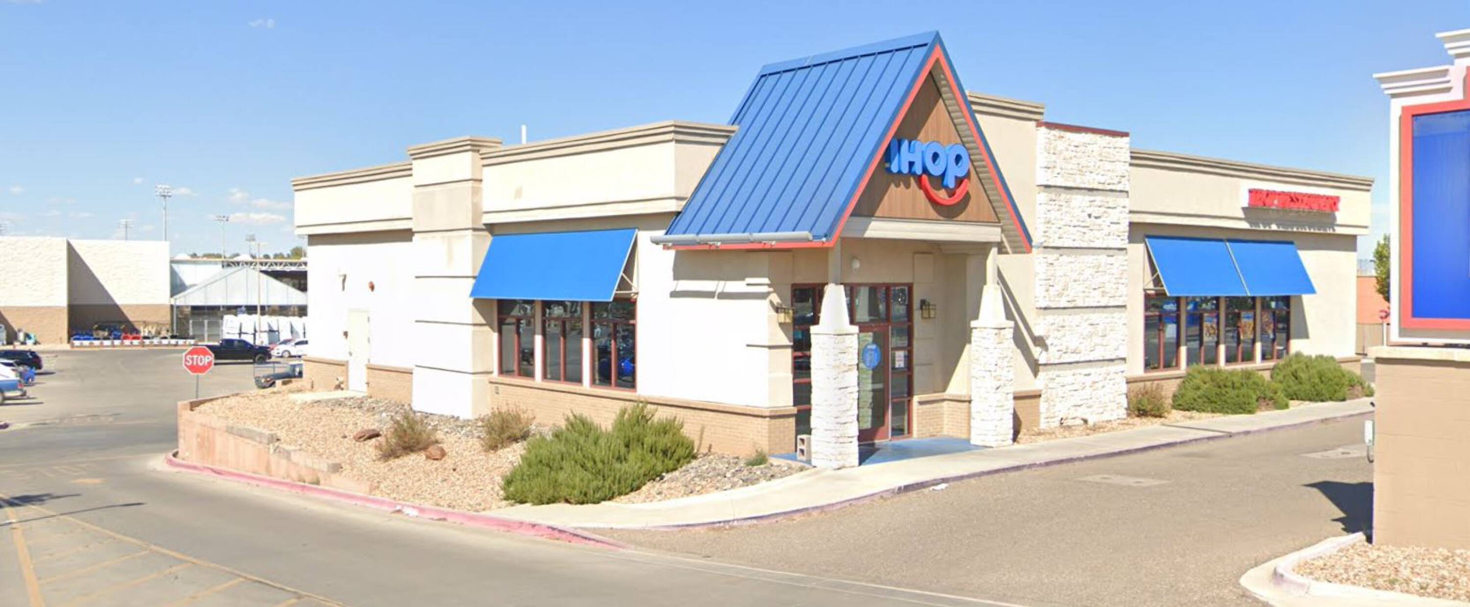 "Prime IHOP Investment on Fee Simple Land in Los Lunas